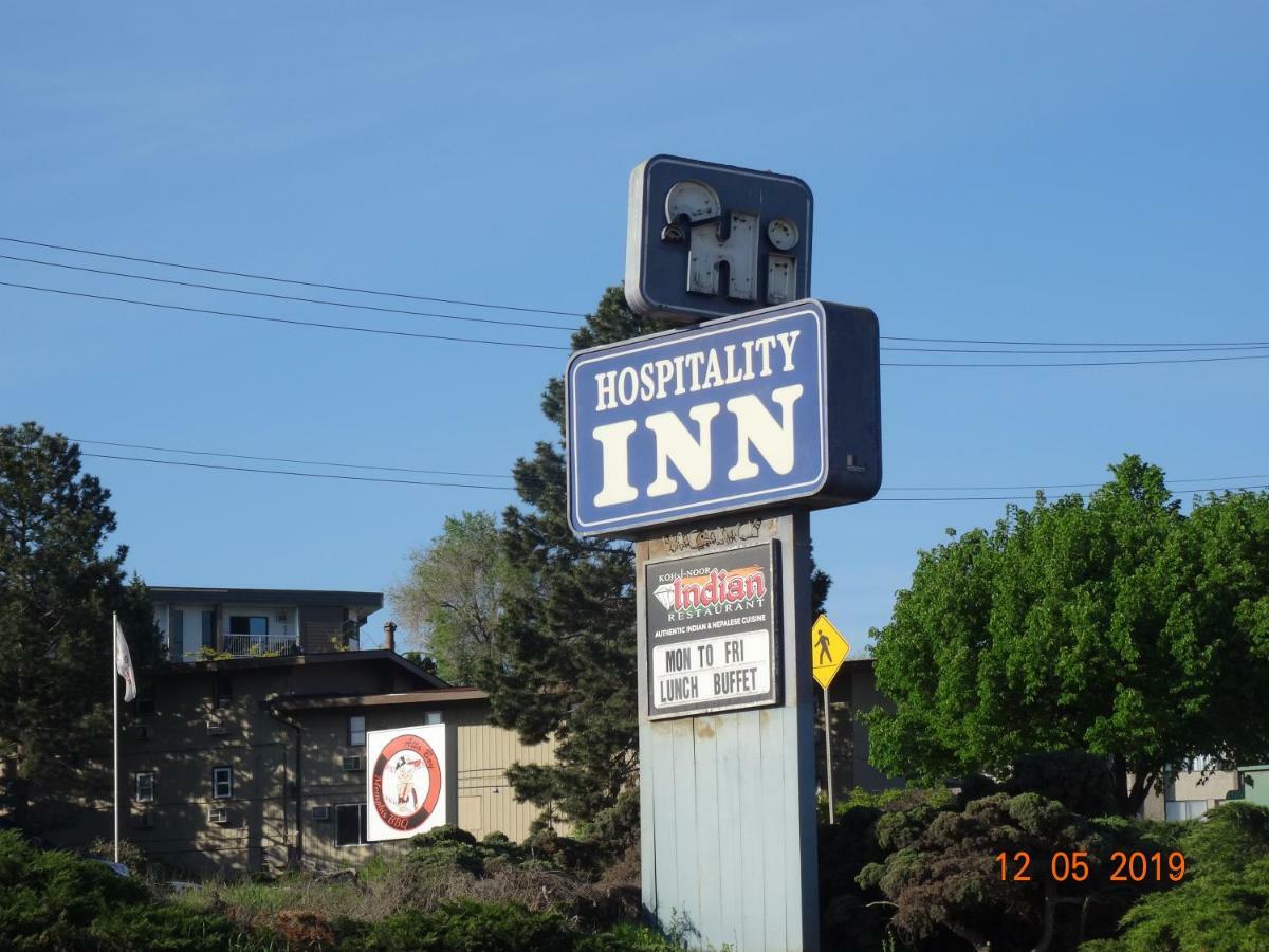 קמלופס Hospitality Inn מראה חיצוני תמונה
